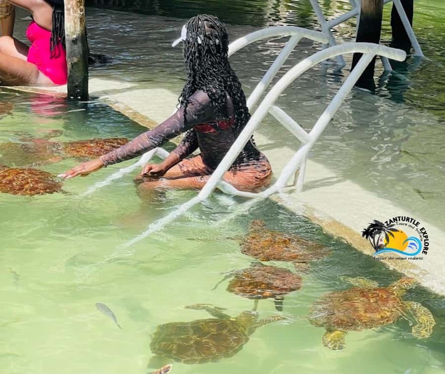 Nungwi: Swimming with Turtles at The Lagoons Zanzibar - Walking through all four lagoon areas