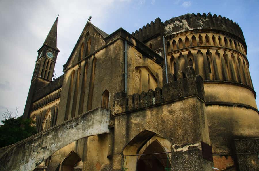 Prison Island, Secret Garden, Stone Town Tour, The Rock - Who should book this Zanzibar day?