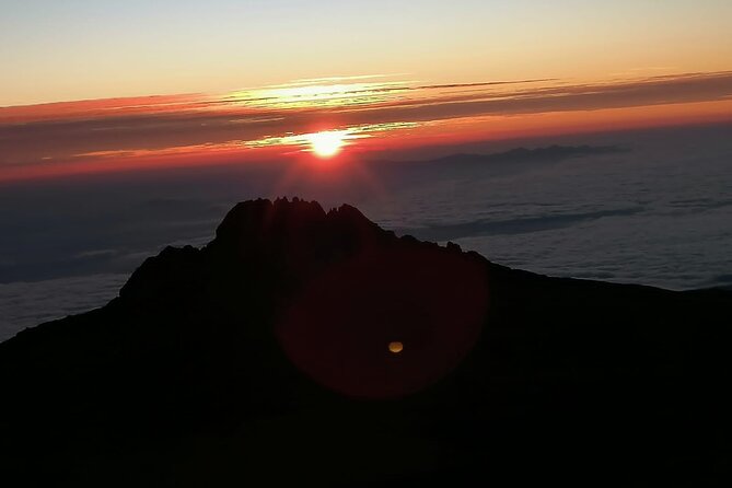 Private 7 Days Kilimanjaro Climbing via Lemosho Route - Day 4: The Barranco Wall and Karanga Valley