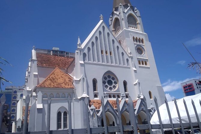 Private Insightful City Tour of Dar es Salaam - The Askari Monument and an older public memory