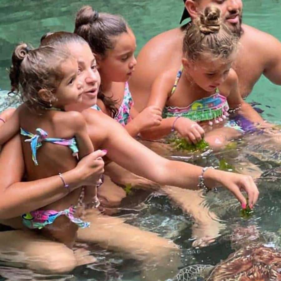 SALAAM CAVE: Swim with turtles & Dine at The Rock Restaurant - Swimming with turtles at Salaam Cave
