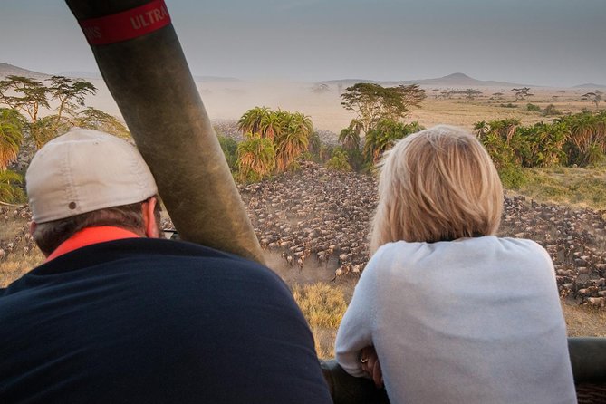Serengeti Balloon Safari and authentic bush breakfast - Why a balloon safari changes your view of the Serengeti
