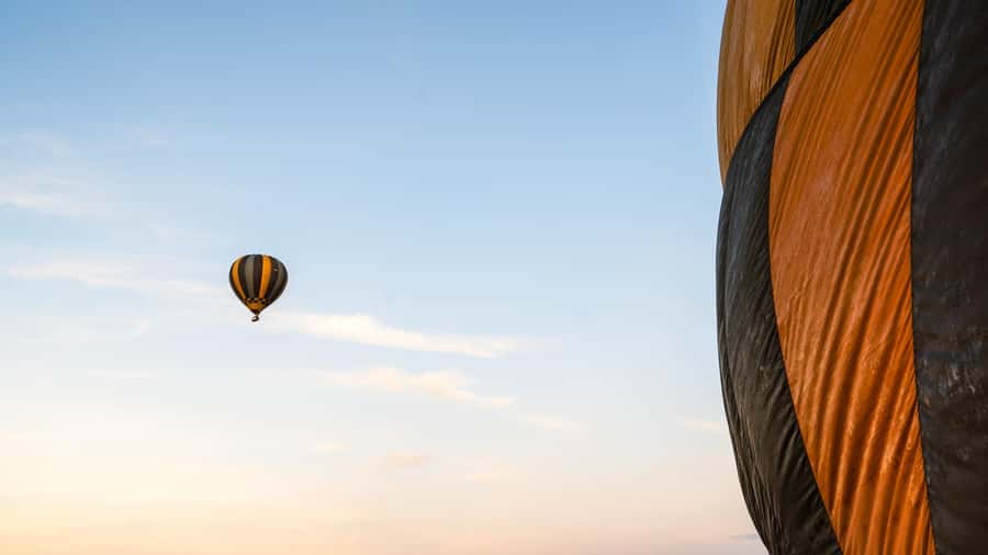 Serengeti: Hot Air Balloon Flight with Champagne Breakfast - Weather and timing can change the plan
