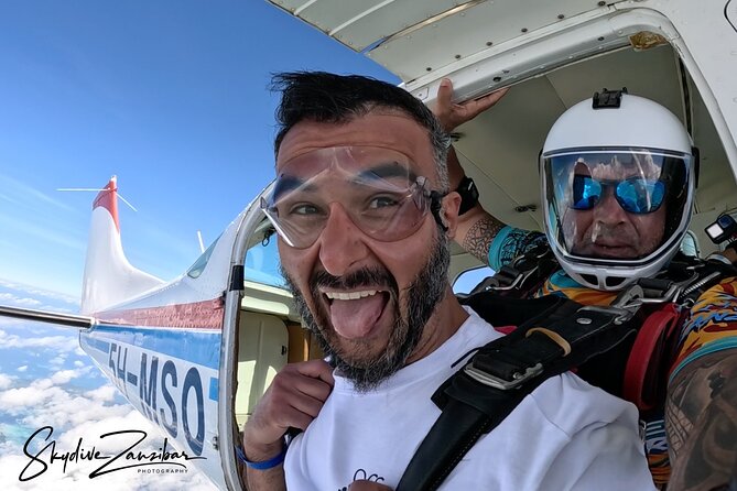Skydive Zanzibar | Tandem Skydive - Key points at a glance