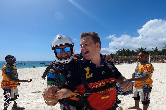 Skydive Zanzibar | Tandem Skydive - From Kendwa Rocks to the Zanzibar sky