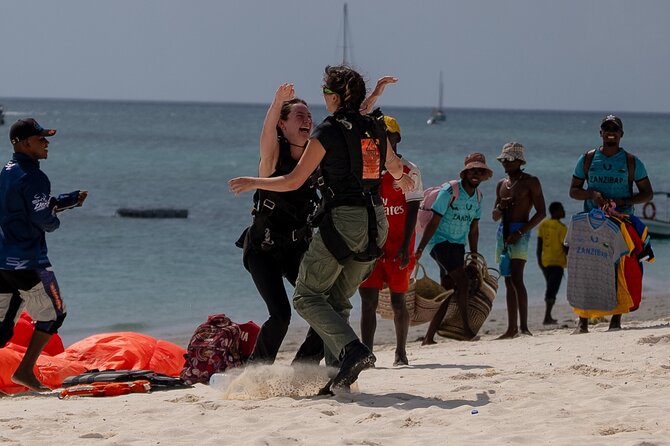Skydive Zanzibar | Tandem Skydive - Weather can change the day