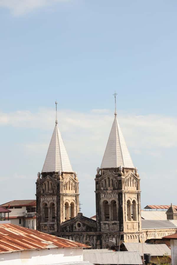 Stone Town, Jozani Forest, Sea Turtles & The Rock Restaurant - The Rock Restaurant at Pingwe