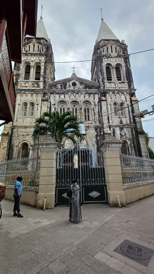 Stone Town Private Guided Walking Tour - Starting at Forodhani Gardens by the bandstand