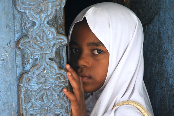 Stone Town Private Tour with Slave Market Tickets - Coffee and the narrow streets of Stone Town