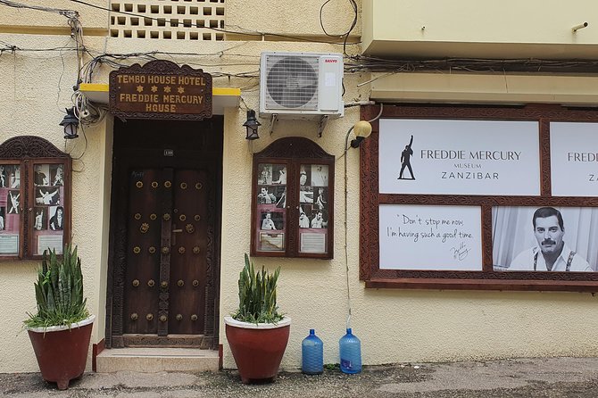 Stone Town Walking Tour - Freddie Mercury House and Stone Town’s modern identity