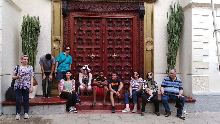 Stonetown Historical Walking Tour & Traditional Lunch - Why this three-hour walk works in Stone Town
