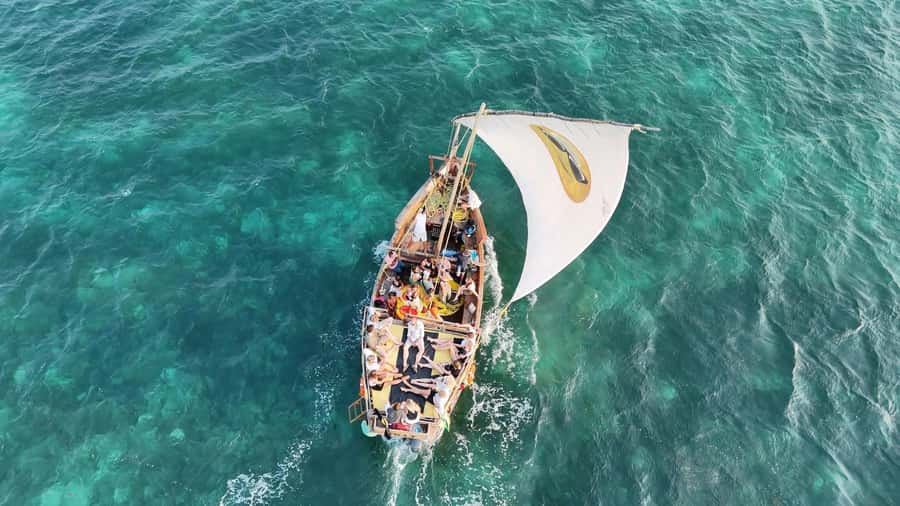 Sunset party cruise in Zanzibar with BoomBoom Boat - Key points before you book