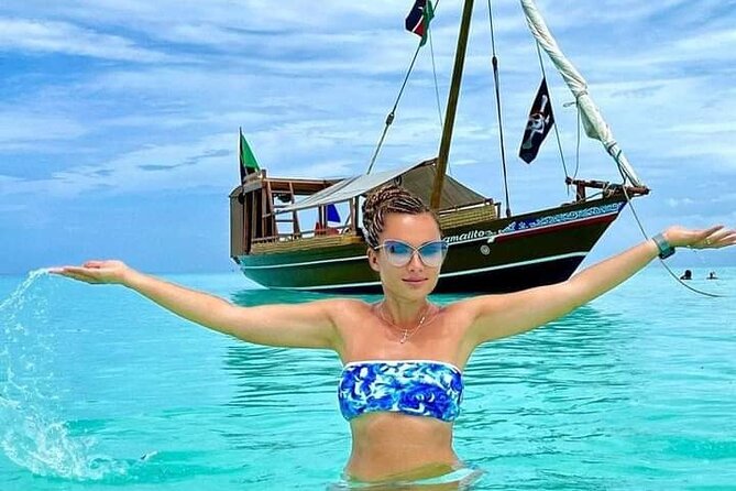 Super Zanzi Nakupenda, Prison Island & Stone Town &Lunch-Zanzibar - Prison Island, old ruins, and giant tortoises