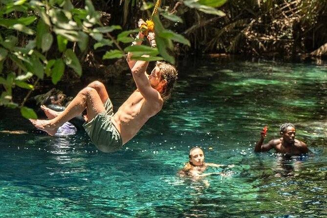 Waterfall, coffee tour & hot springs - lunch and drinks included - Turning coffee beans into your own cup