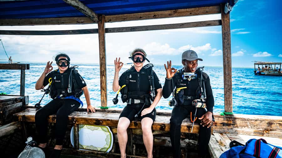 Zanzibar 1 Day Scuba Diving Course for Beginners with Lunch - Key points to know before booking