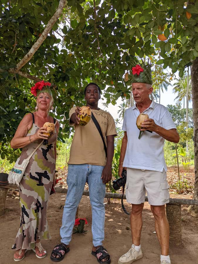 Zanzibar: Africa's Paradise Full Sightseeing Package Tours - Languages, guides, and the human side of the tour