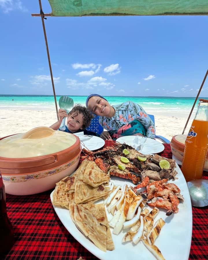 Zanzibar: Discover fullday snorkeling +sandbank BBQ - Snorkeling around Pungume Island