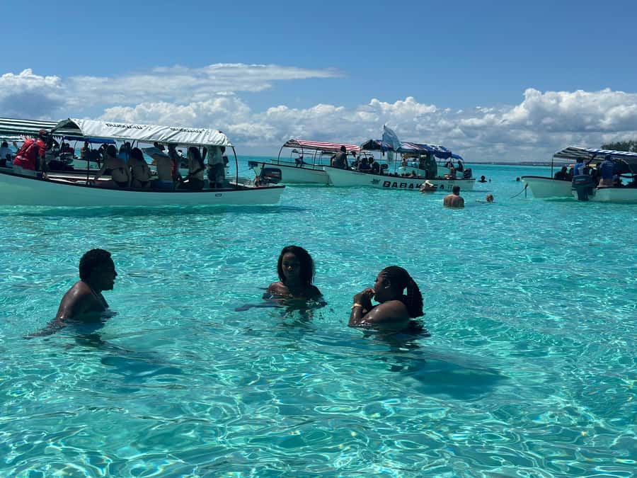 Zanzibar: Mnemba Island Dolphin and Snorkeling Tour - Snorkeling at Mnemba Atoll