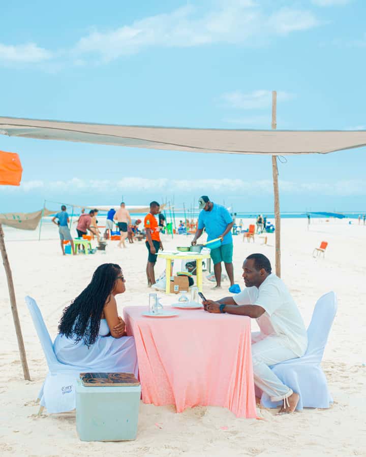 Zanzibar: Nakupenda Sandbank & Prison Island Trip with Lunch - The guides and the feel of the day