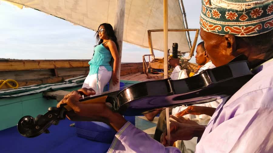 Zanzibar: Prison Island Tour with Lunch on the Sandbank - Should you book the Prison Island tour?