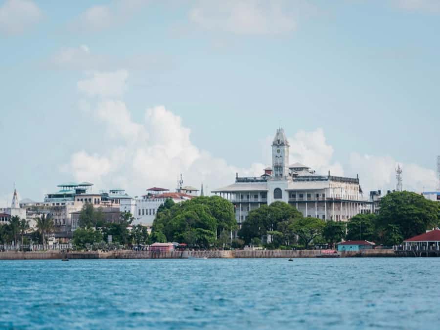 Zanzibar : Prison Island Tour - What the prison buildings really add