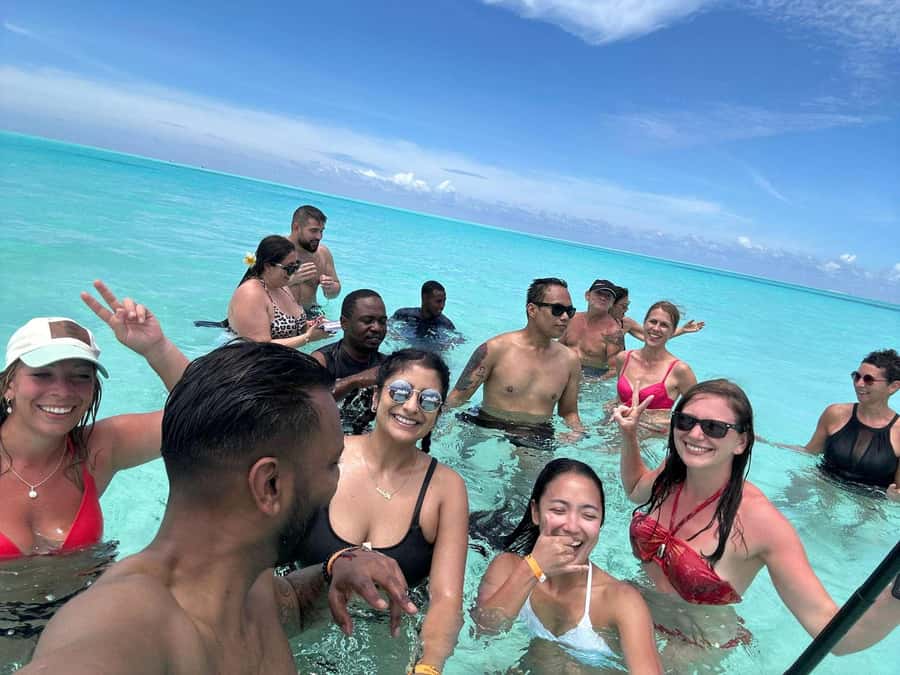 Zanzibar: Safari Blue Day trip with Snorkeling and Lunch - Setting out from Zanzibar’s south coast