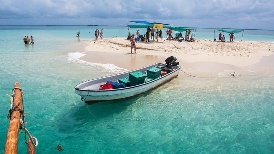 Zanzibar: Safari Blue Day trip with Snorkeling and Lunch - Snorkeling over Menai Bay’s coral reefs