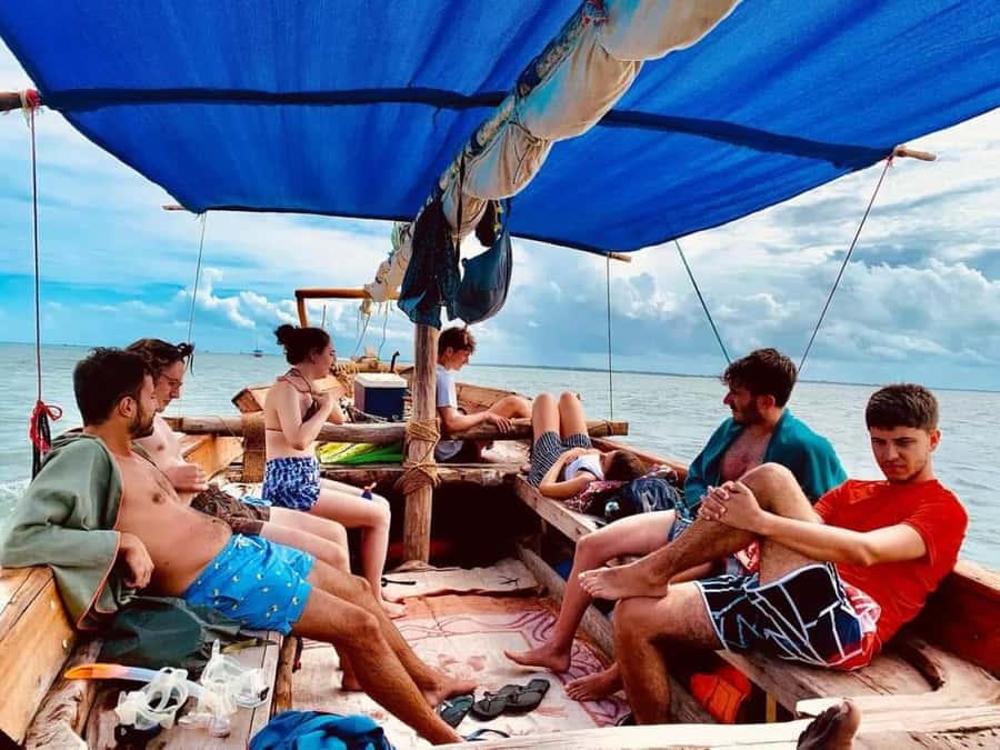Zanzibar: Safari blue tour - The white sandbank: your first classic Zanzibar scene