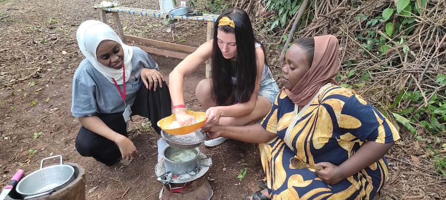 Zanzibar: Spice Farm Tour with Traditional Cooking Lesson - Arriving from Stone Town or the beach hotels