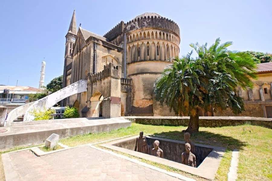 Zanzibar: Stone Town Guided Tour with Prison Island - Why this tour works so well