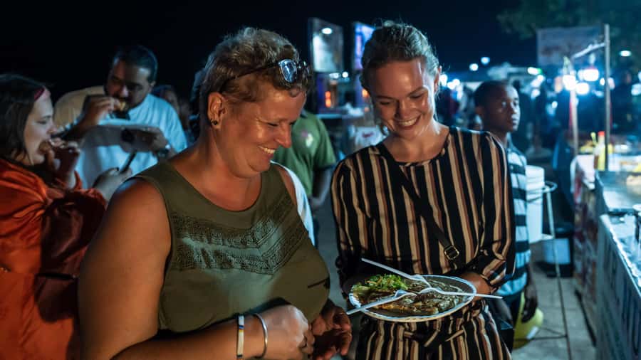 Zanzibar:Stone town Street food market walking tour,transfer - Stone Town on foot, after the heat