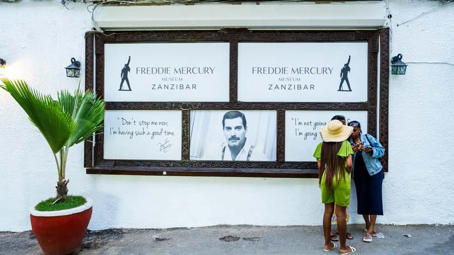 Zanzibar:Stone town Street food market walking tour,transfer - Sunset at Forodhani Gardens