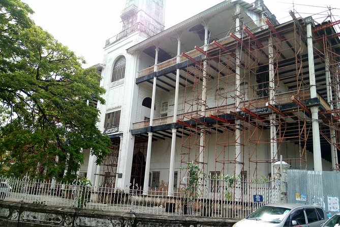 Zanzibar Stone Town Tour (City Tour) - The Sultan’s first palace and early modern comforts