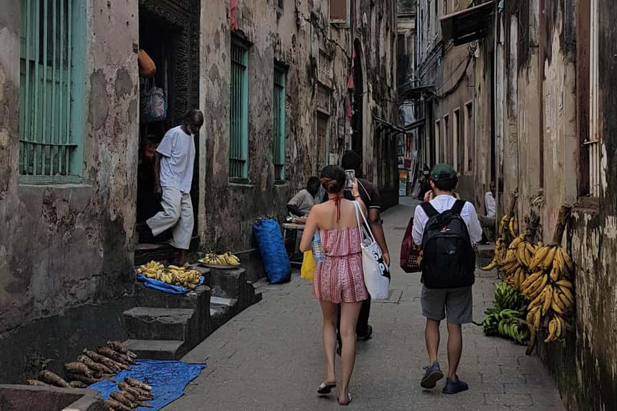 ZANZIBAR, Stone town tour, Prison Island & Spice farm - FAQ