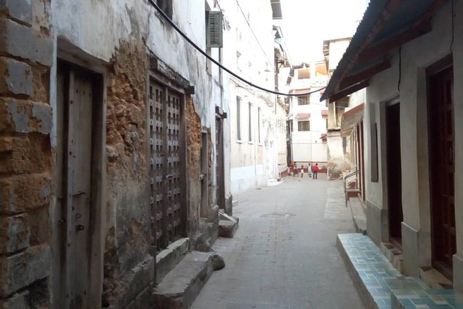 Zanzibar Stone Town Walking Tour - Old Fort, chapel walls, and the old theatre
